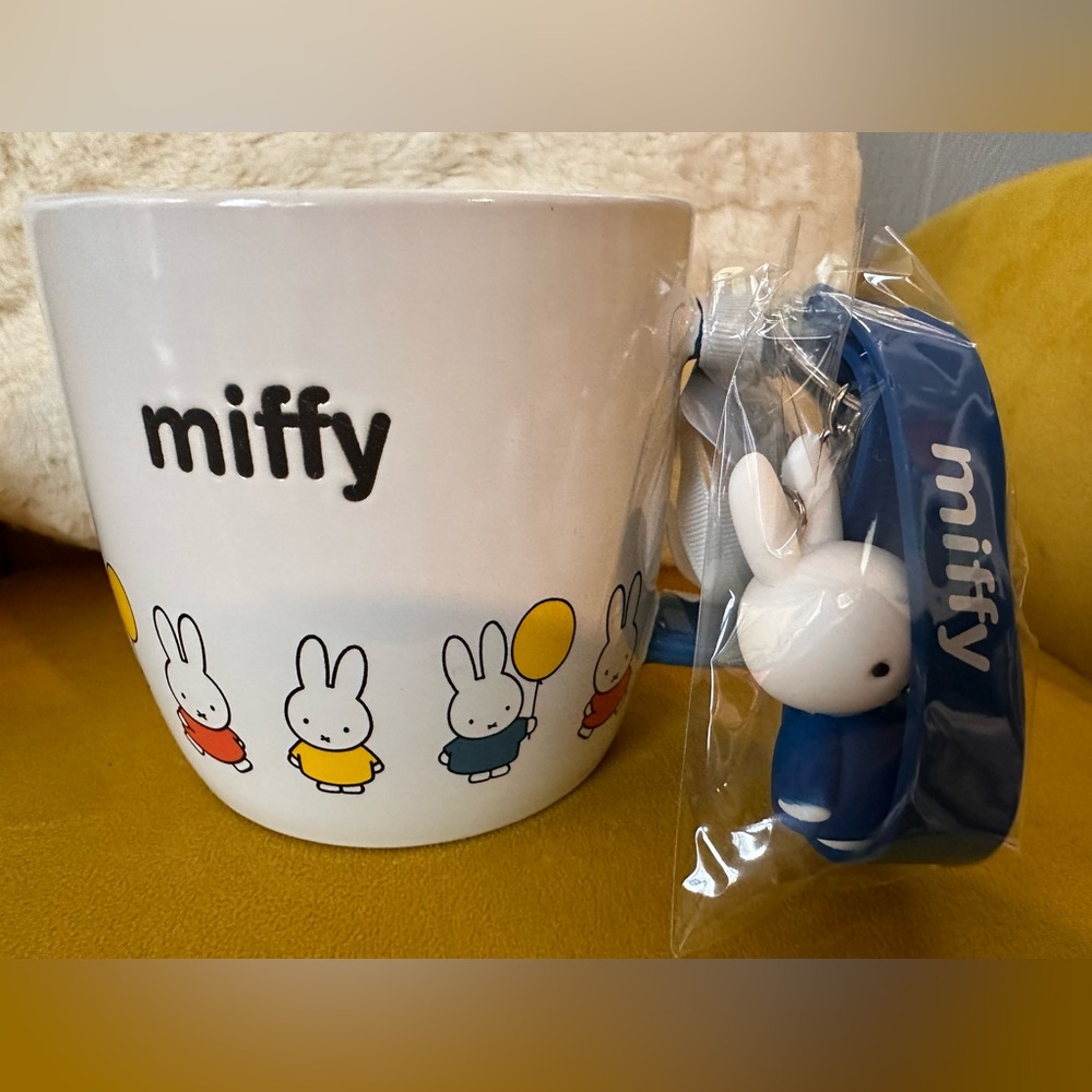 NWT. Miffy Set of Two Mugs with Accessories, OS - Picture 4 of 6